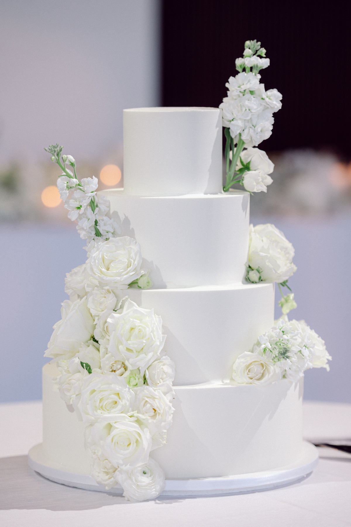 simple and chic wedding cake ideas