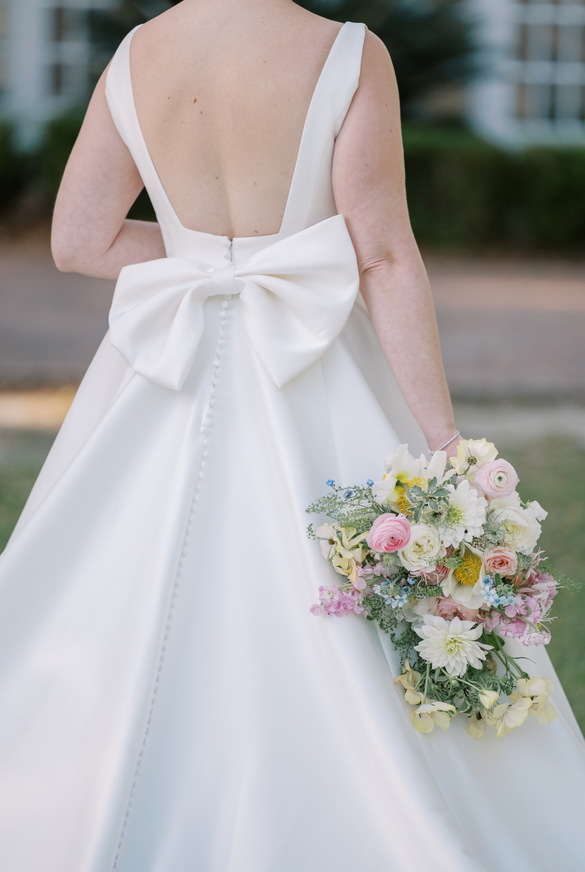 bow-accented wedding dress