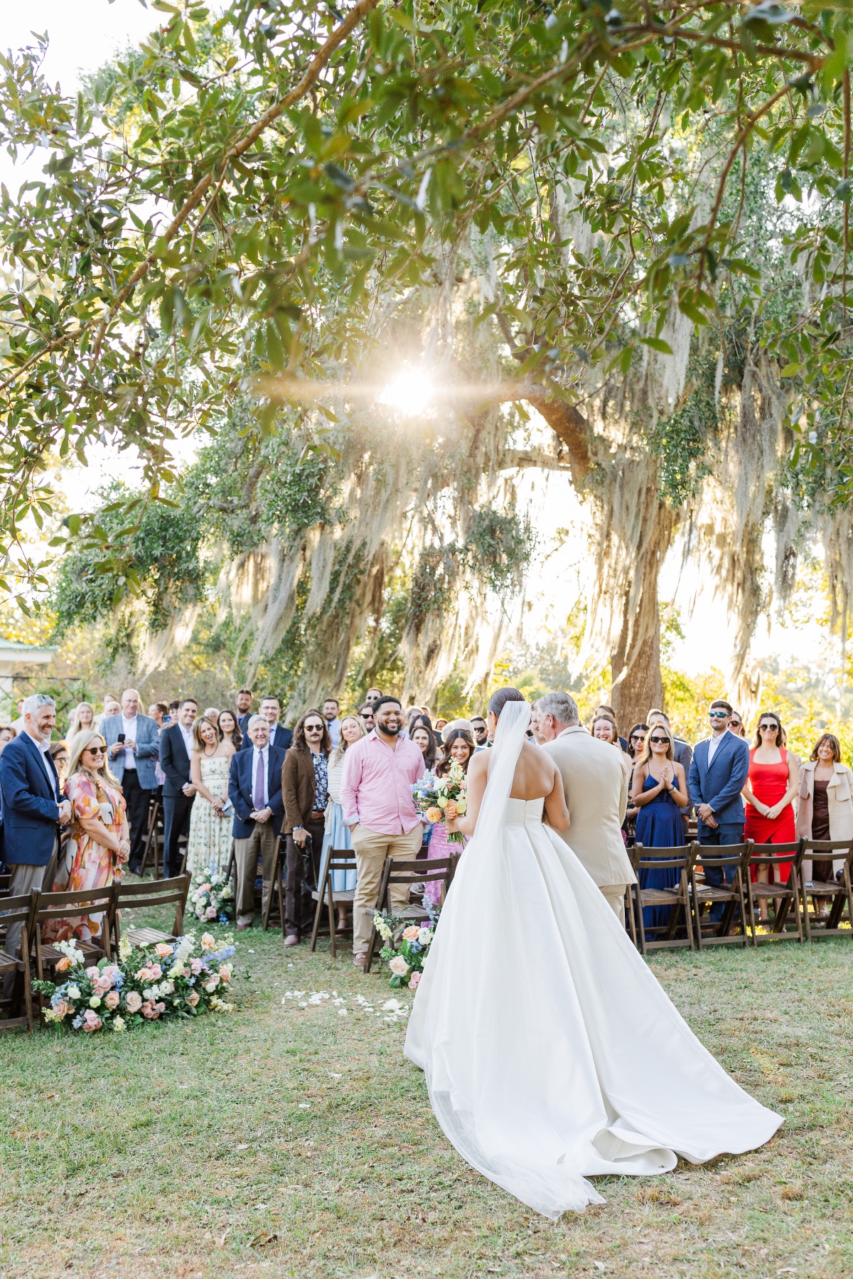 outdoor wedding ceremony under spanish moss