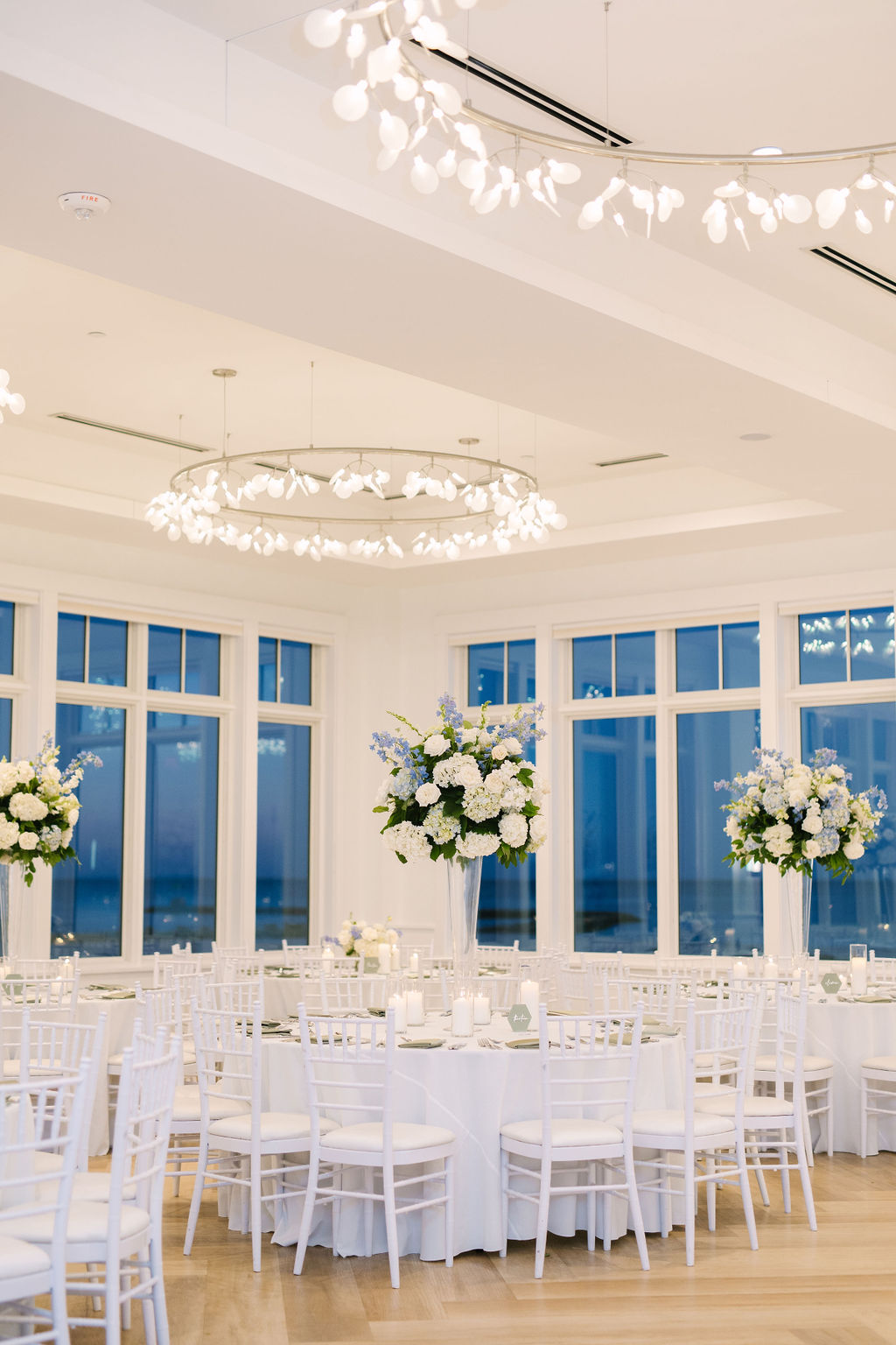 all white reception table decor