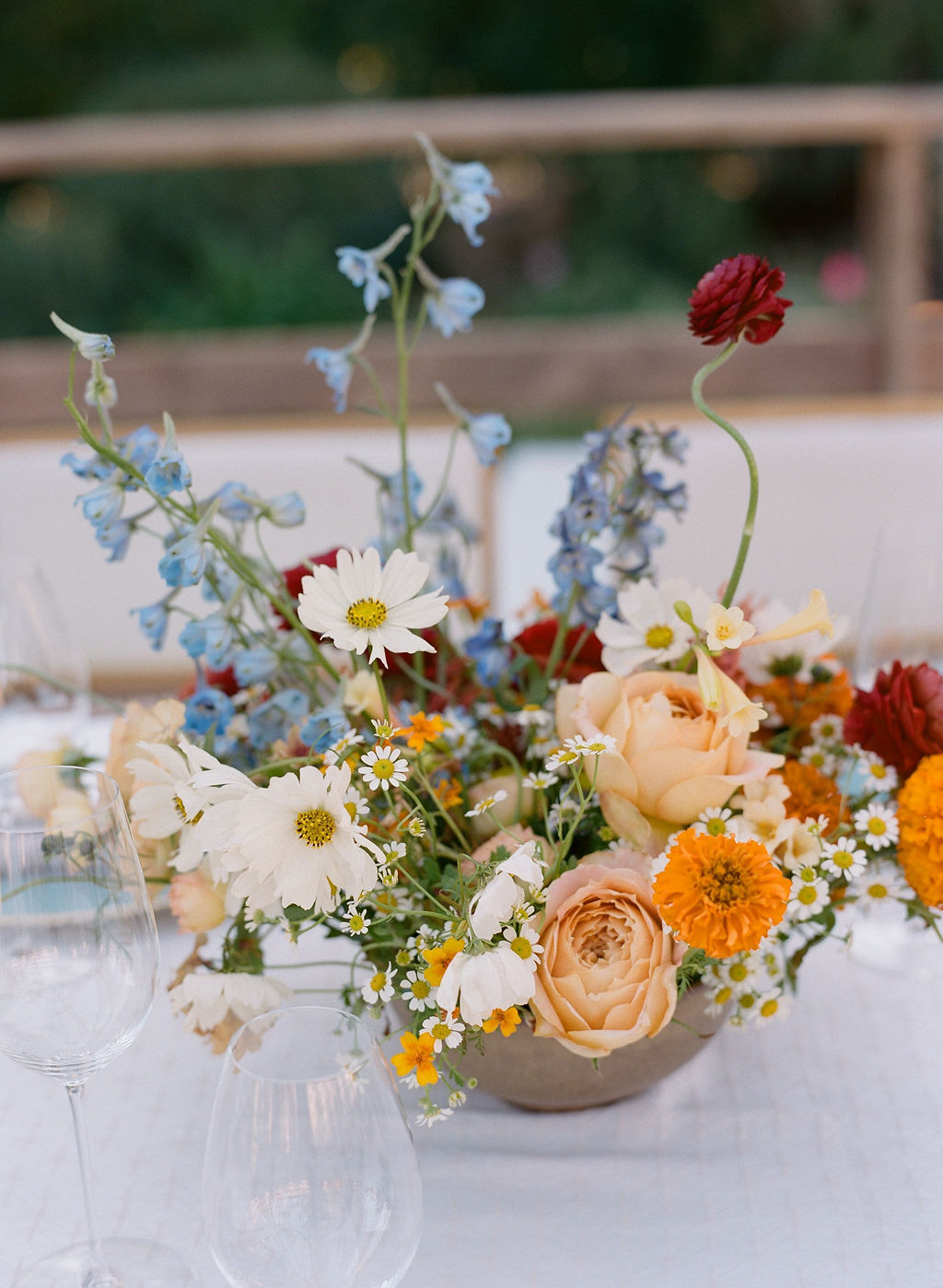 pop of blue centerpieces 