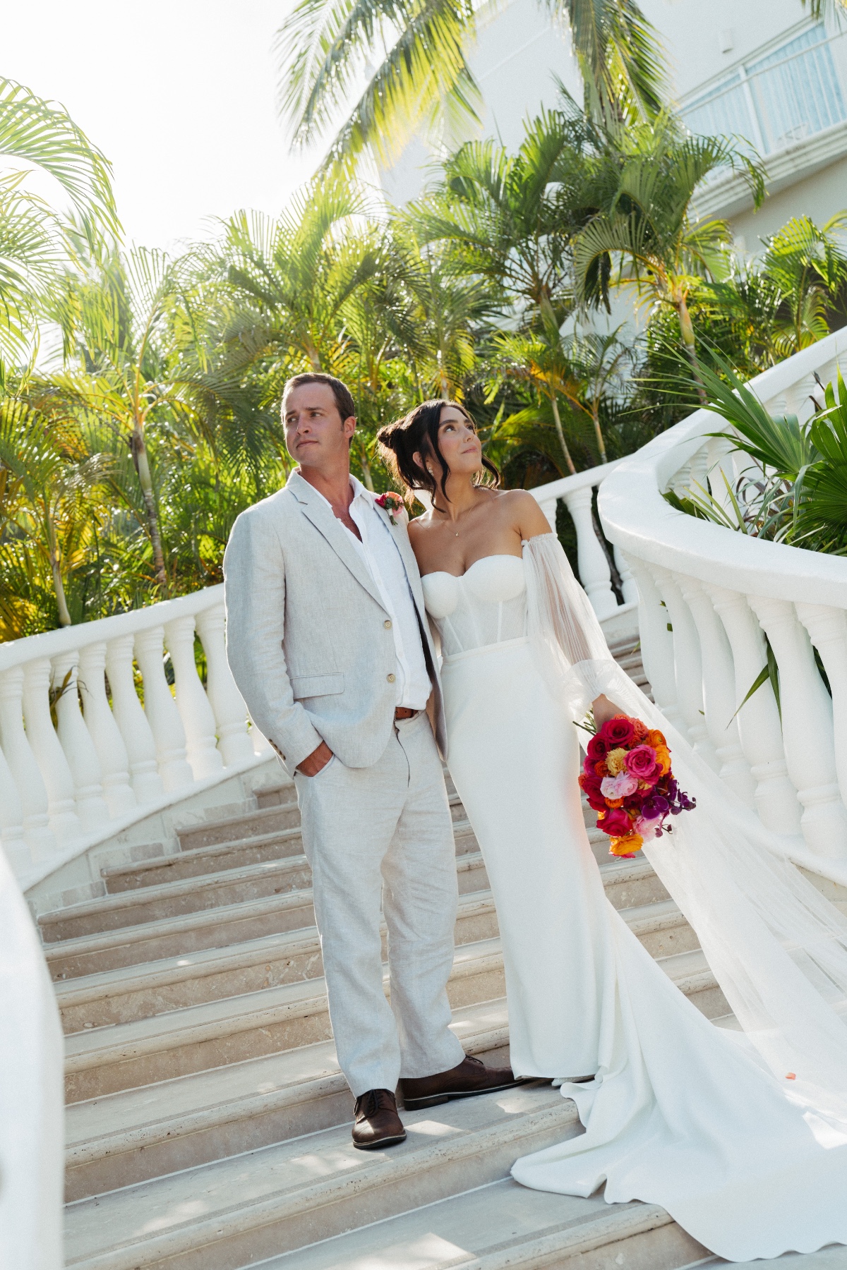 tropical wedding dress ideas