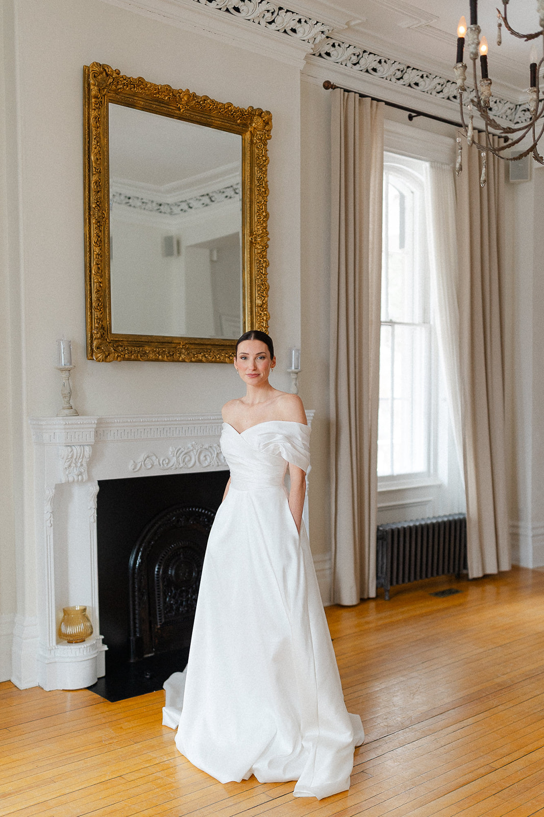 timeless-cinderella-romance-at-manoir-maplewood-quebec-108