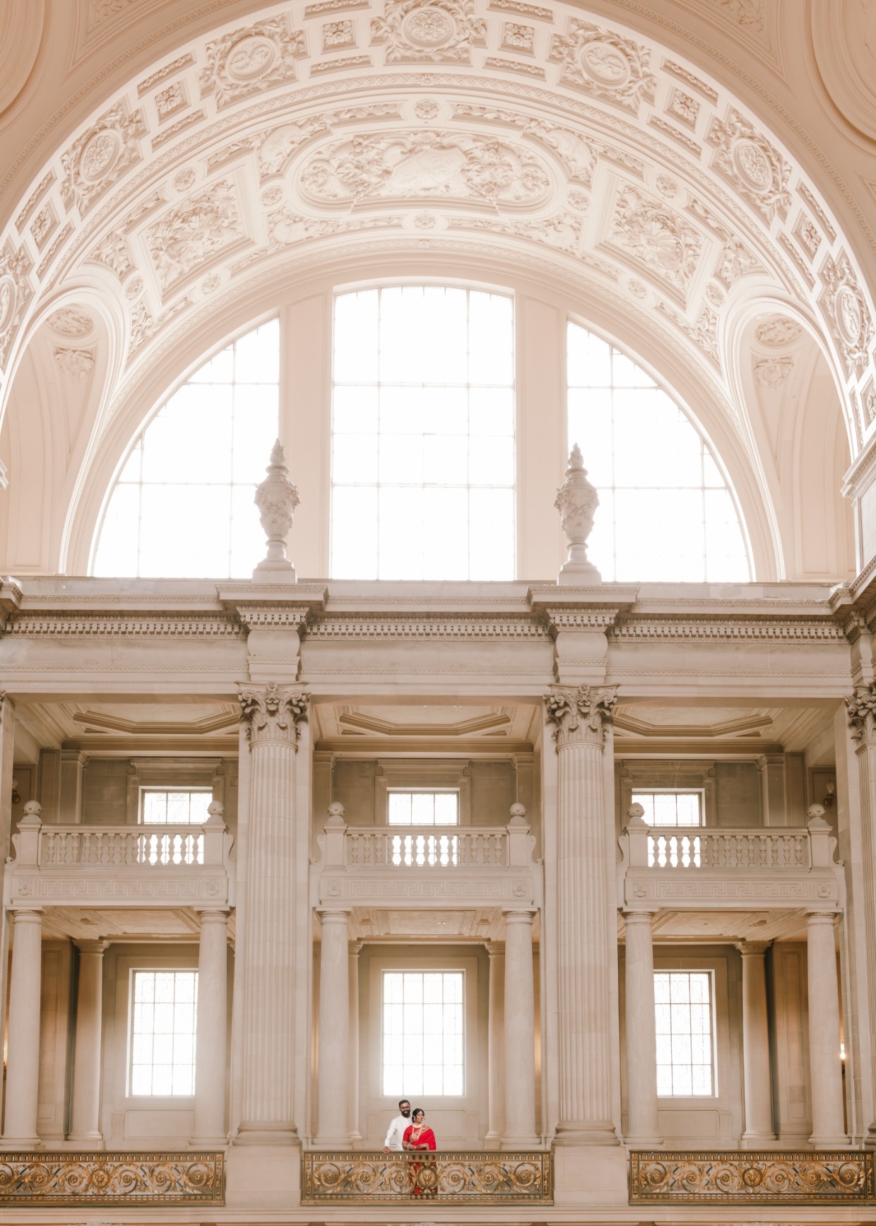 scenic destination wedding photos by Natasha Gillett