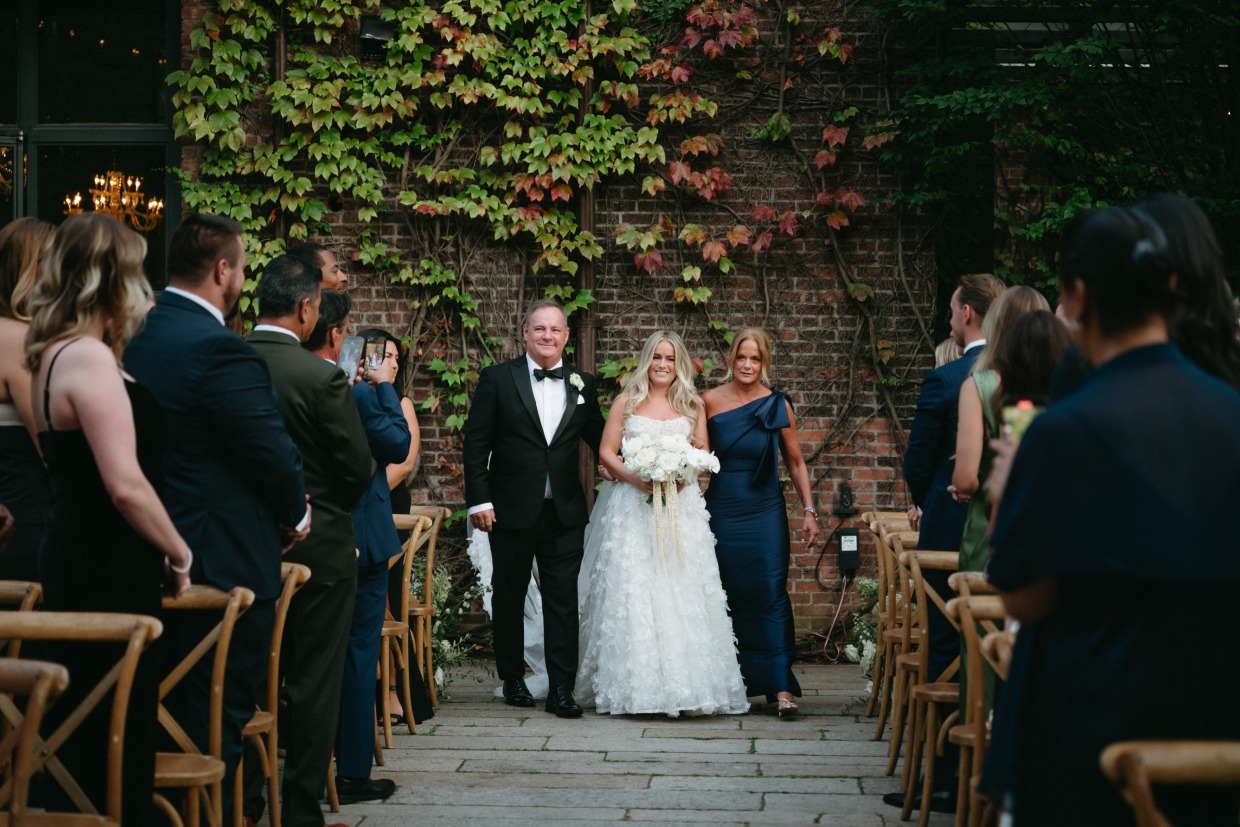 new york wedding with bride wearing galia lahav fabiana gown