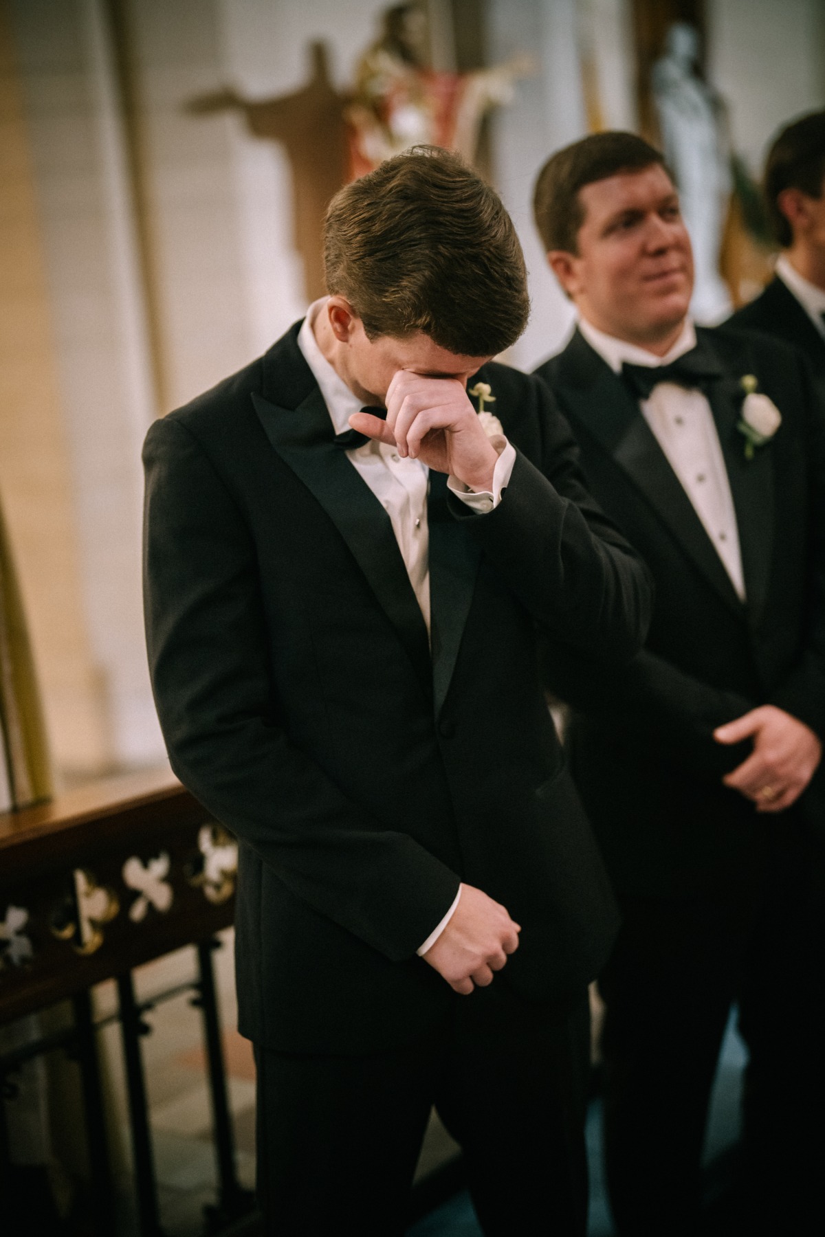groom wedding ceremony photo ideas