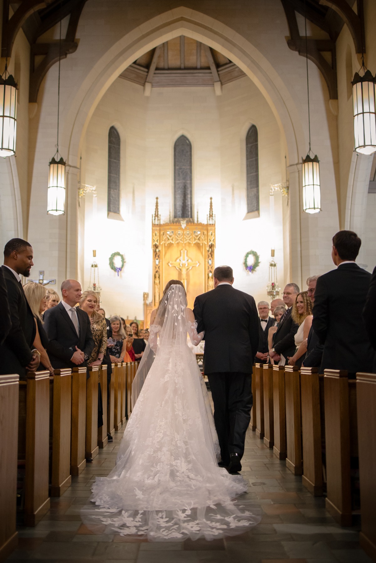 church wedding photo ideas