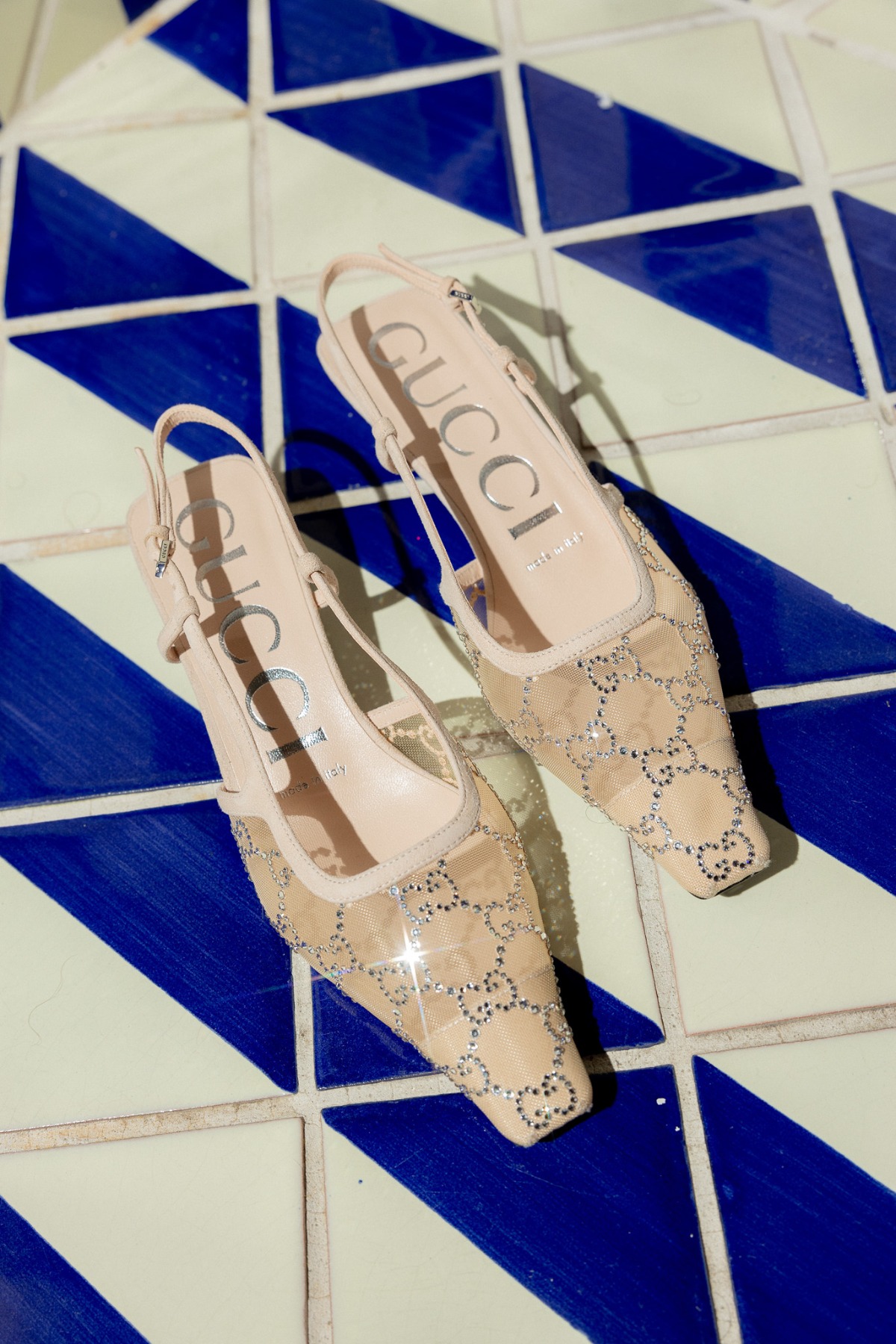 bridal shoe photo ideas