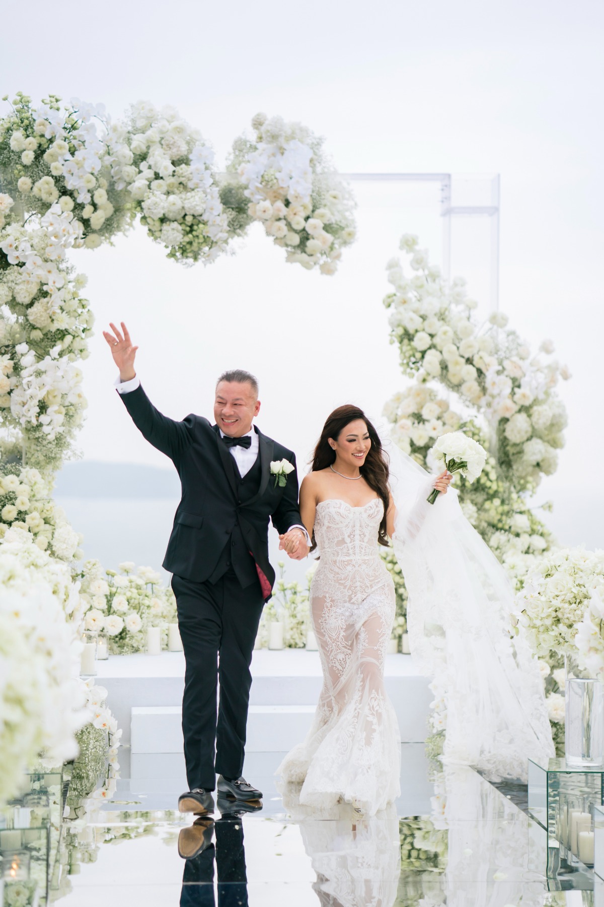 mirrored wedding aisle