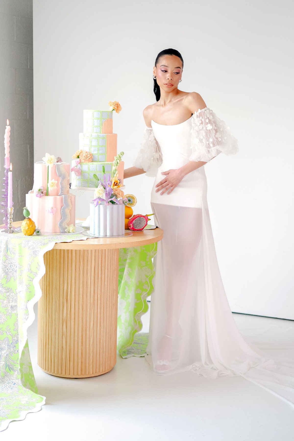 contemporary wedding cakes