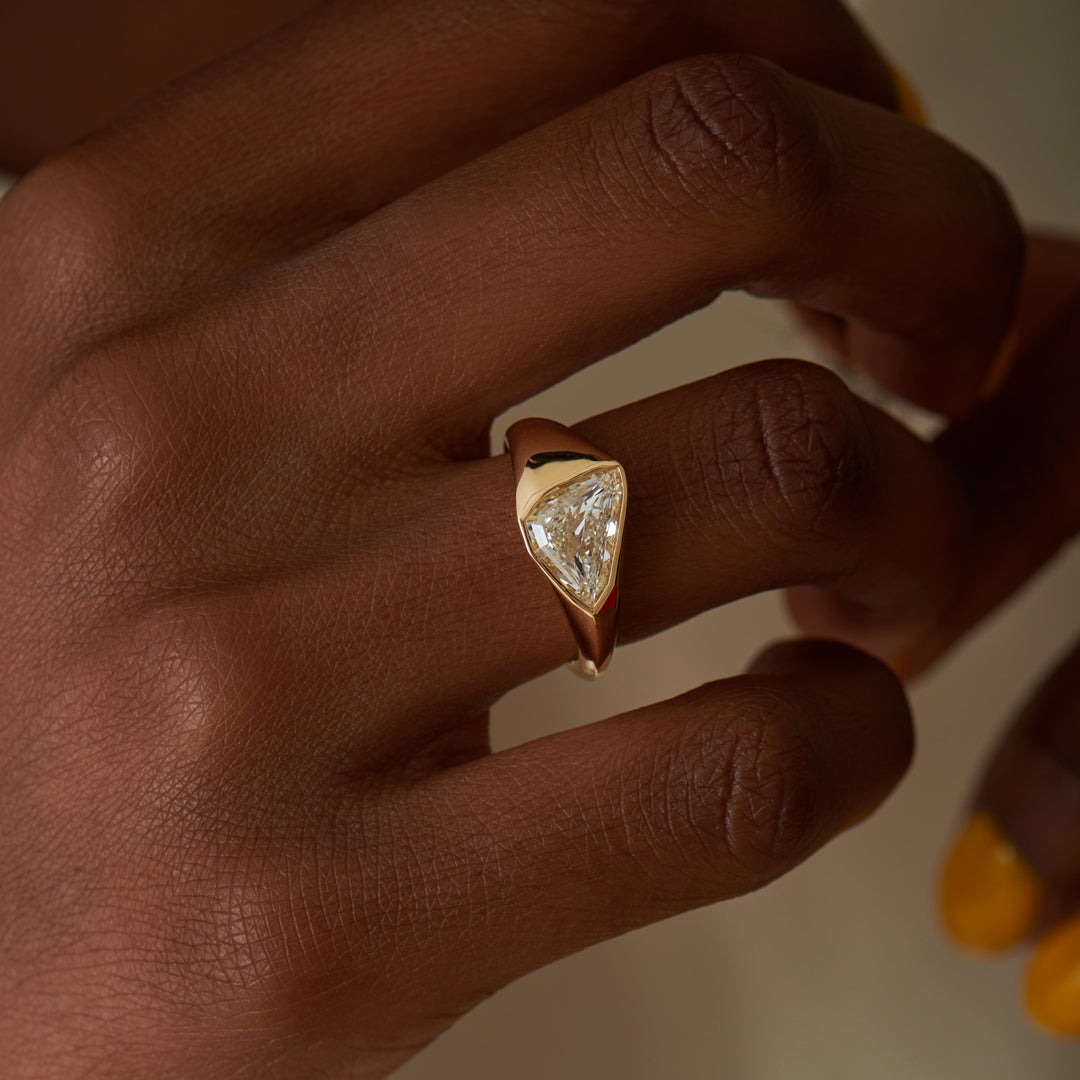 vrai lab created diamond engagement ring