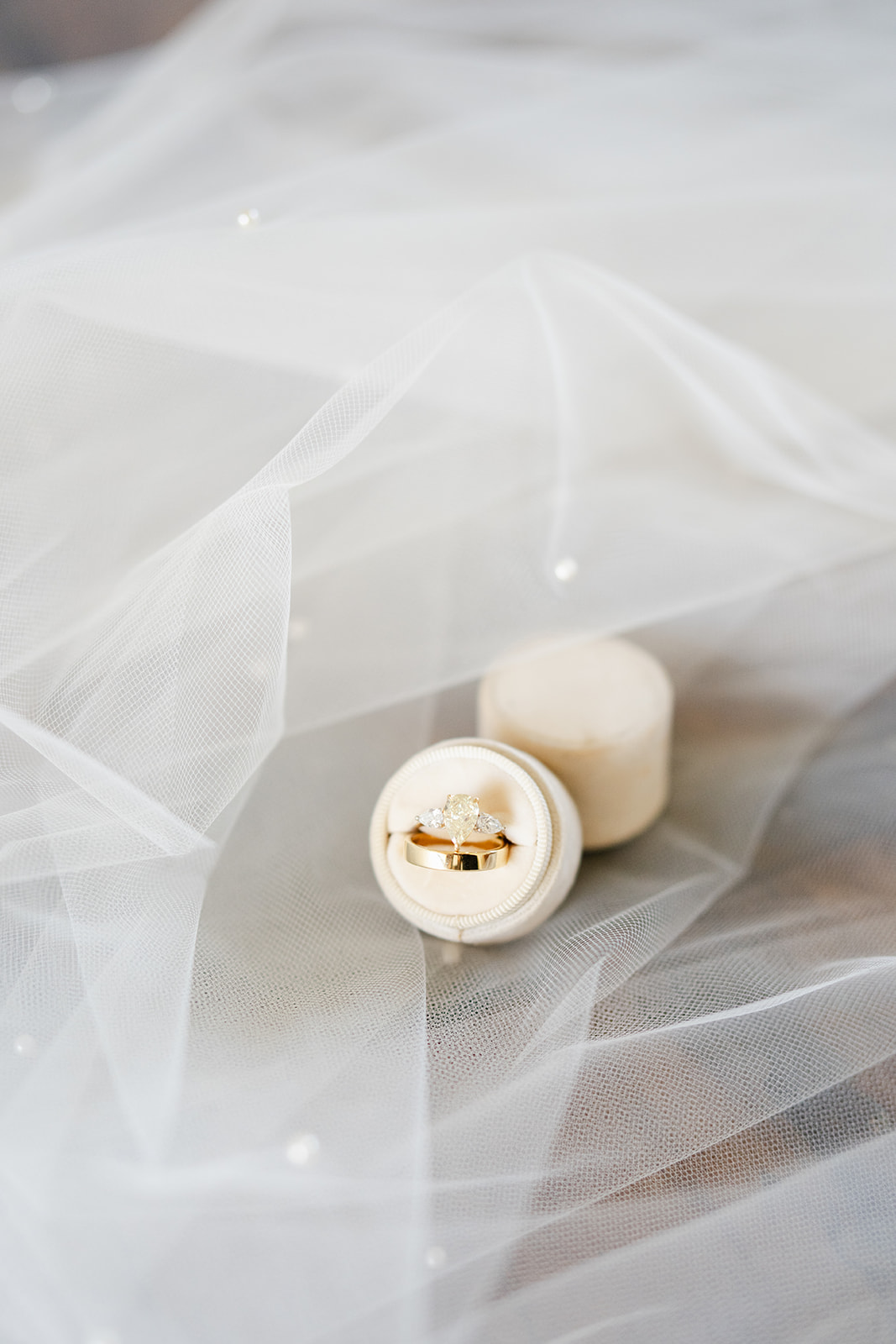 hummingbird-nest-ranch-wedding-karin-dan-8