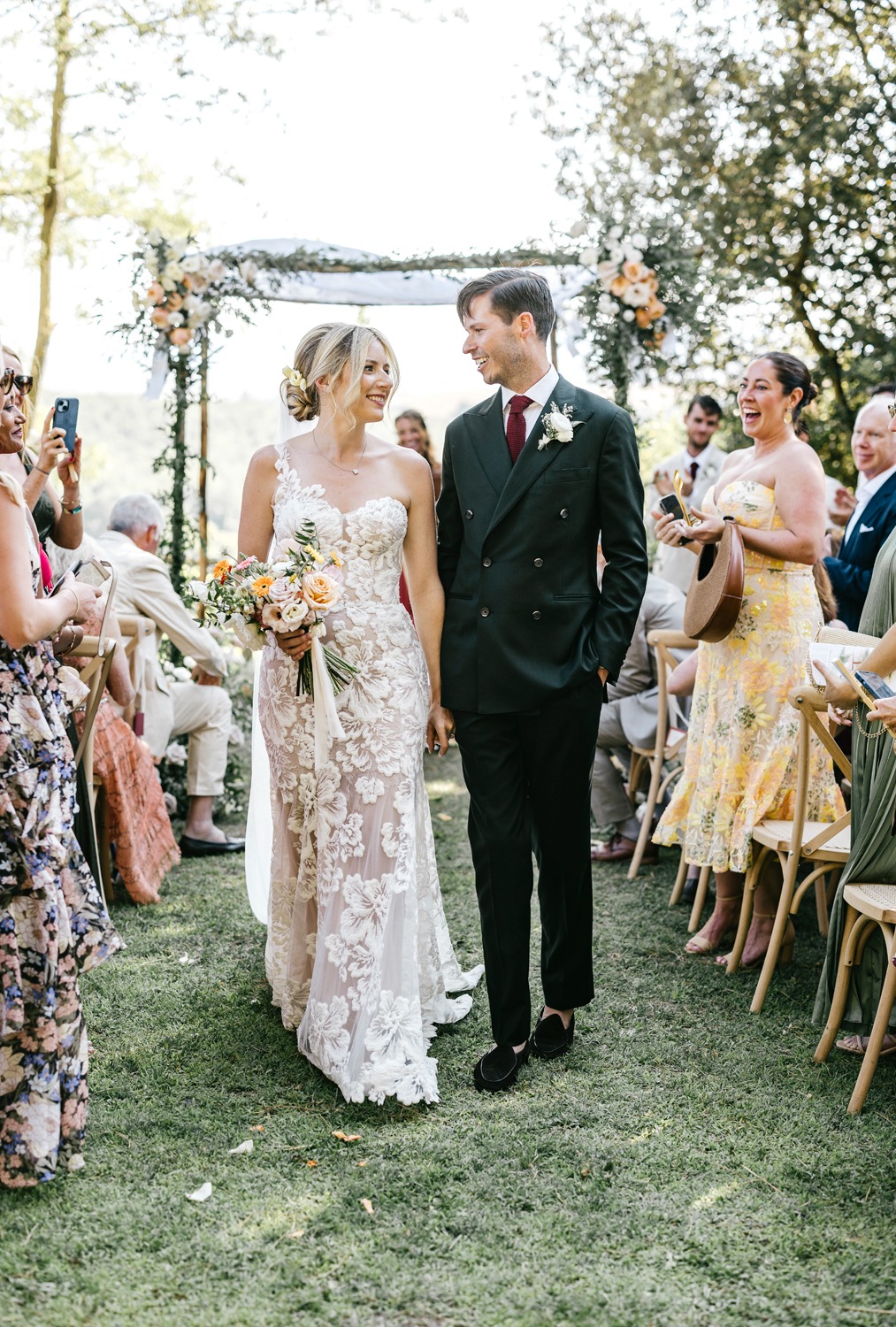 garden wedding in tuscany