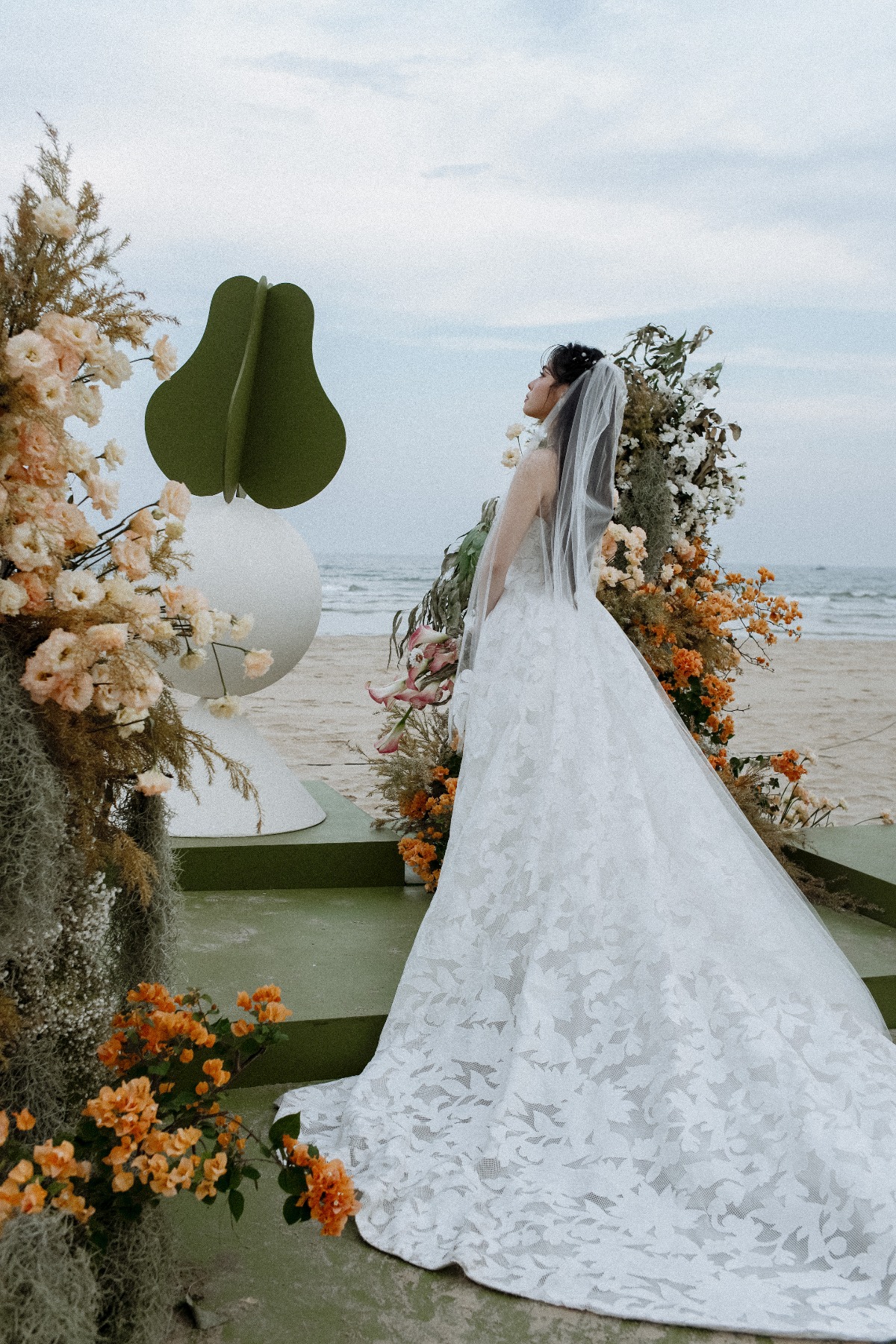 Ines di Santo wedding dress