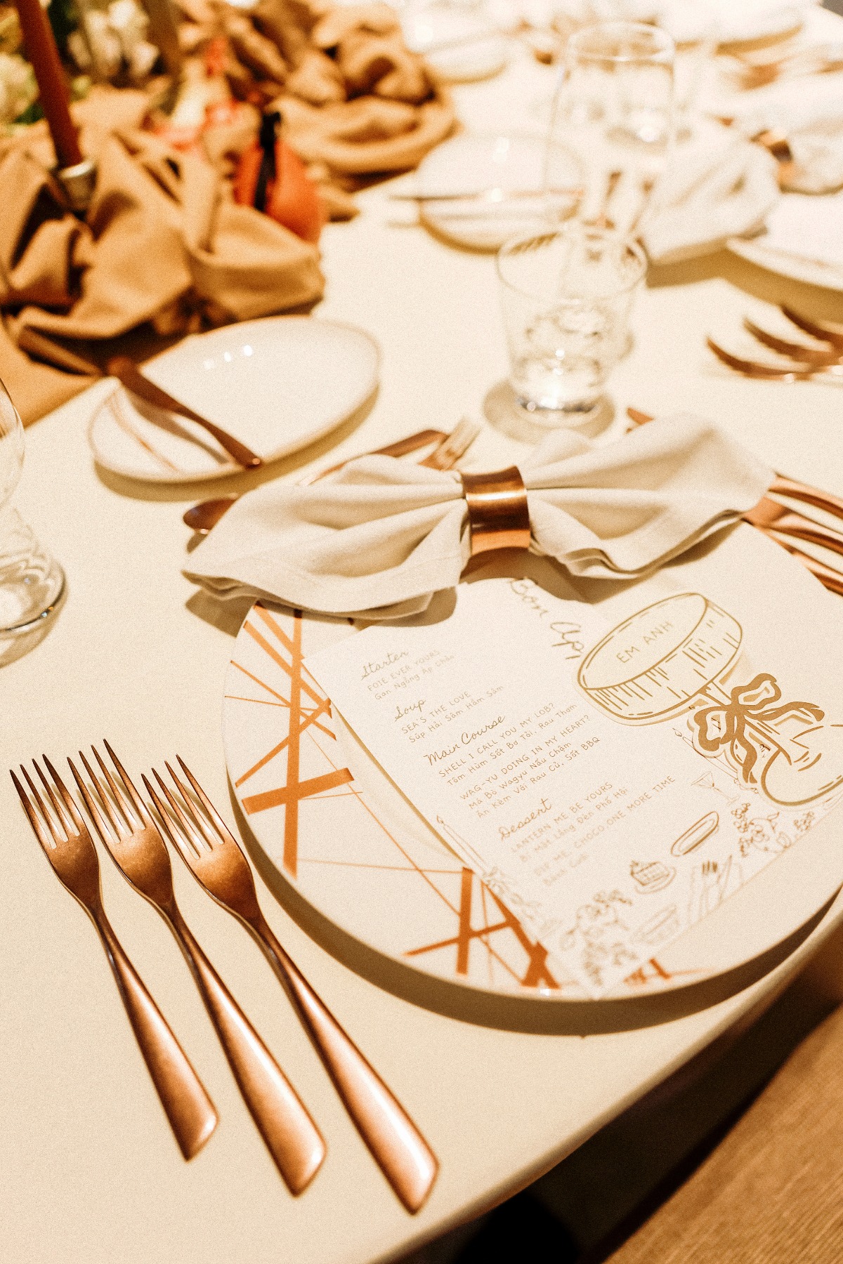 gold and ivory place settings
