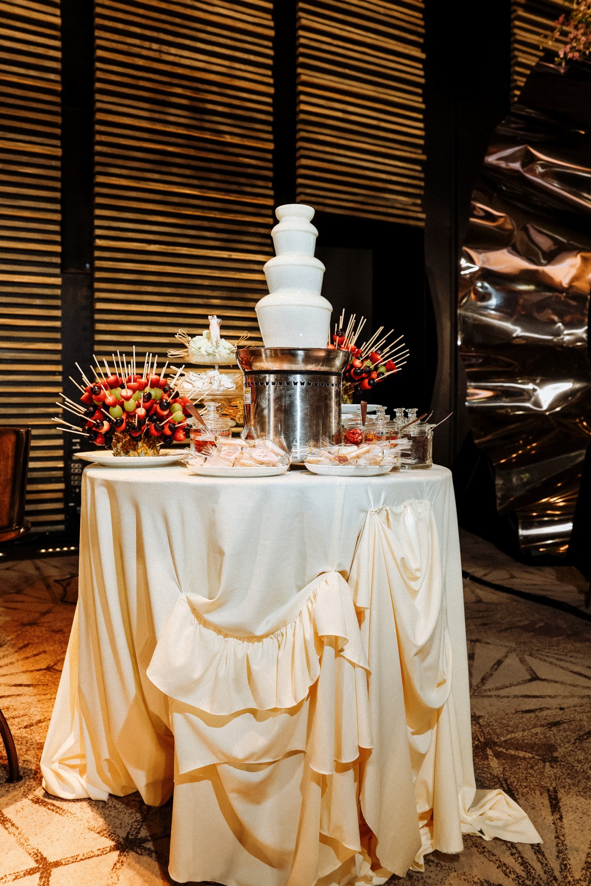 fondue station