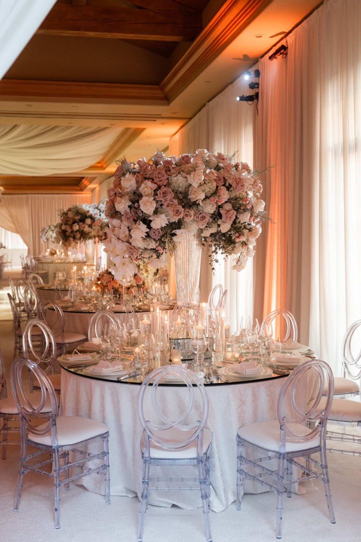 pink and neutrals centerpieces