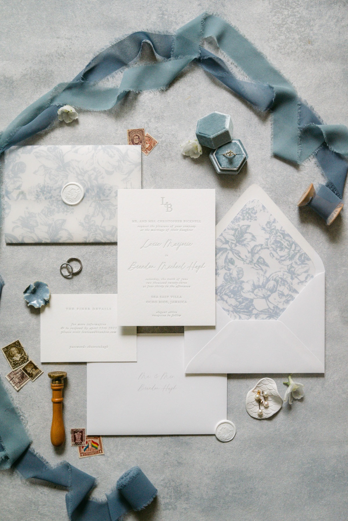 blue and white wedding invitation ideas