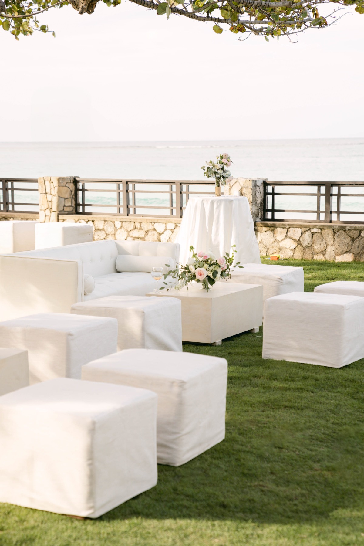 outdoor lounge for wedding