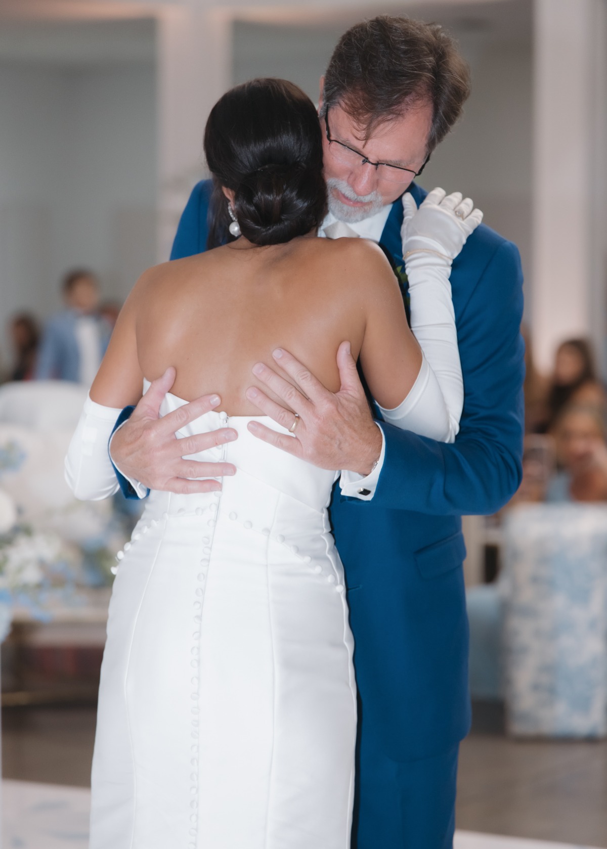 father of the bride in blue