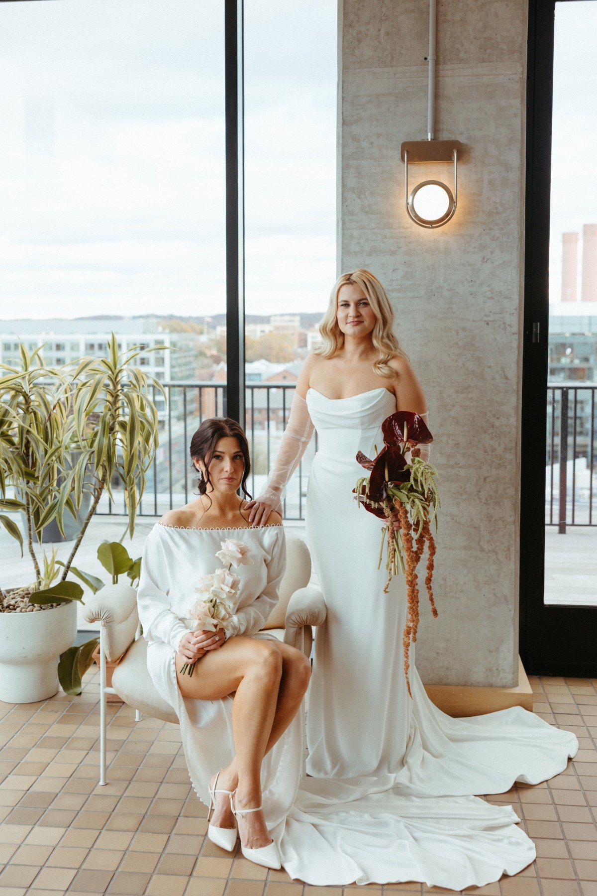 two brides couples portrait ideas for wedding