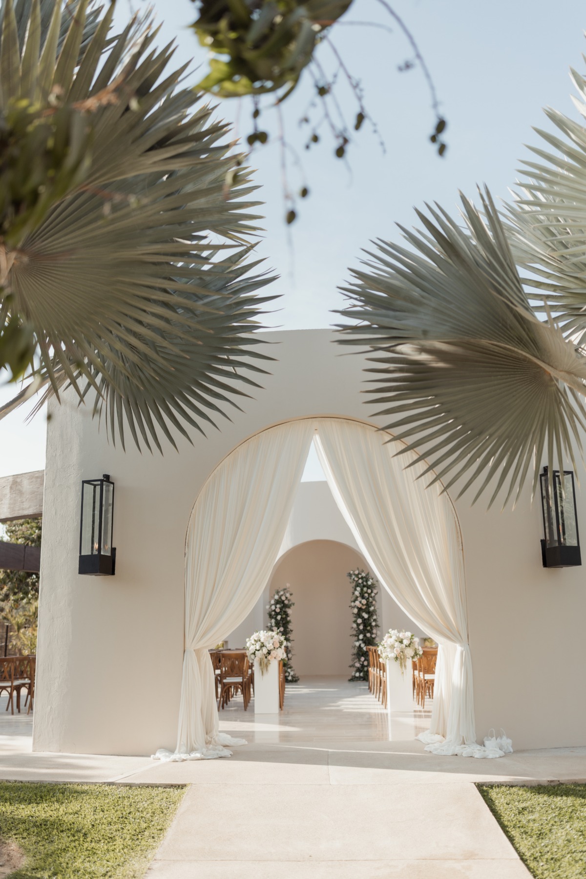 luxury tropical wedding ideas