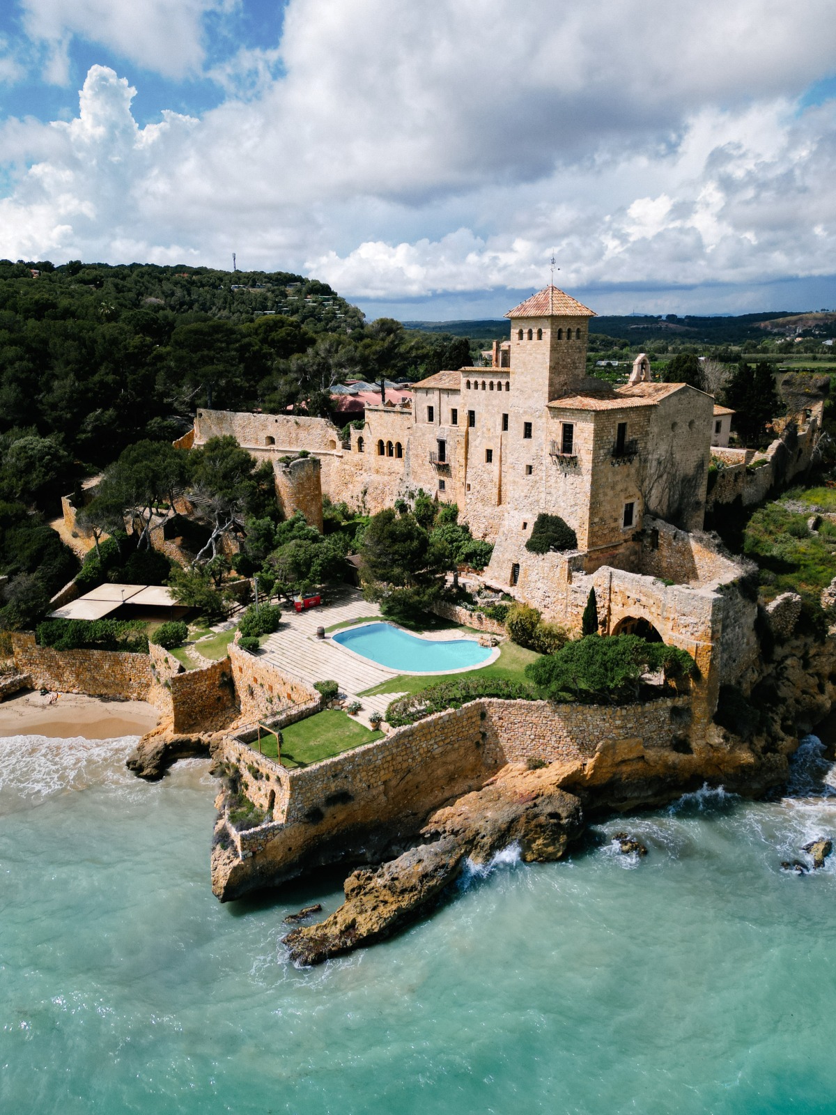 castell-de-tamarit_645
