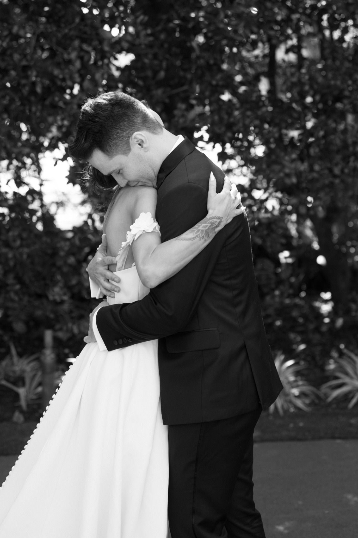 copyright-dewitt-for-love-photography-r-co-hotel-haya-hardemans-garden-tampa-wedding-photographer-221