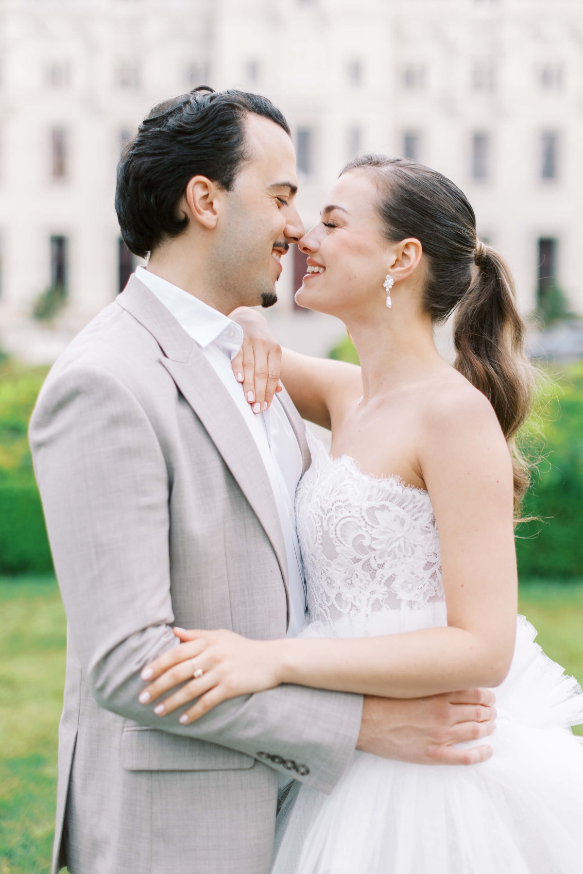 enchanting-chateau-wedding_lisa-leanne-photography_8