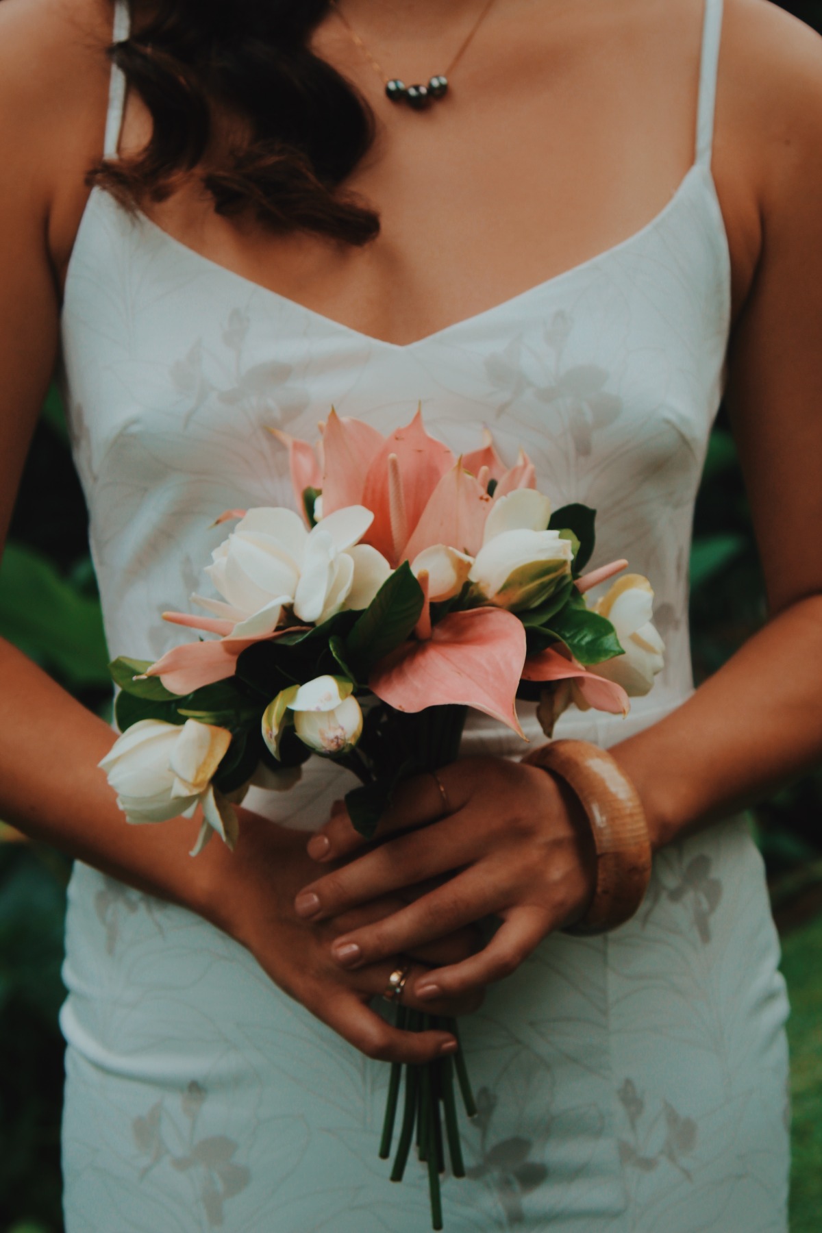 hawaiian bridal bouquet