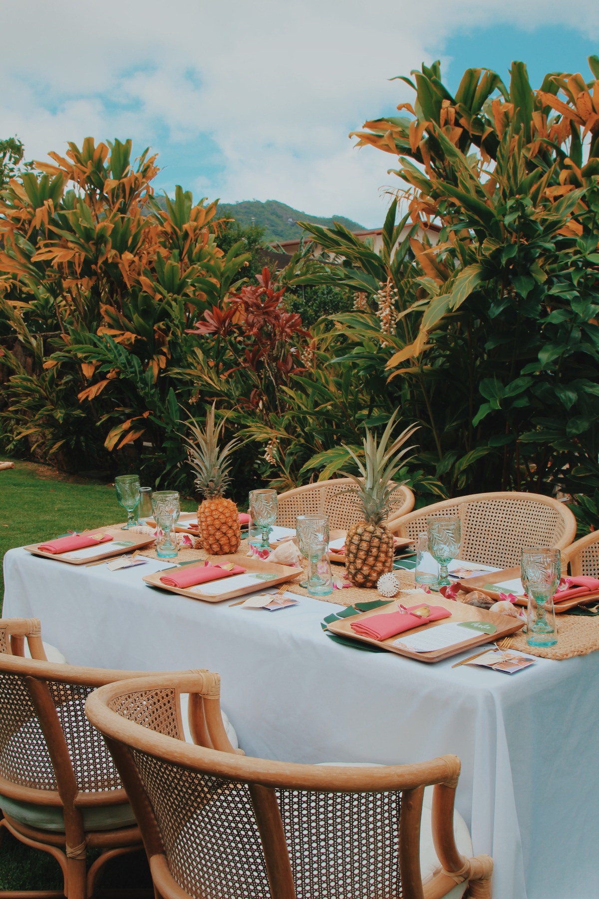 hawaiian wedding reception ideas