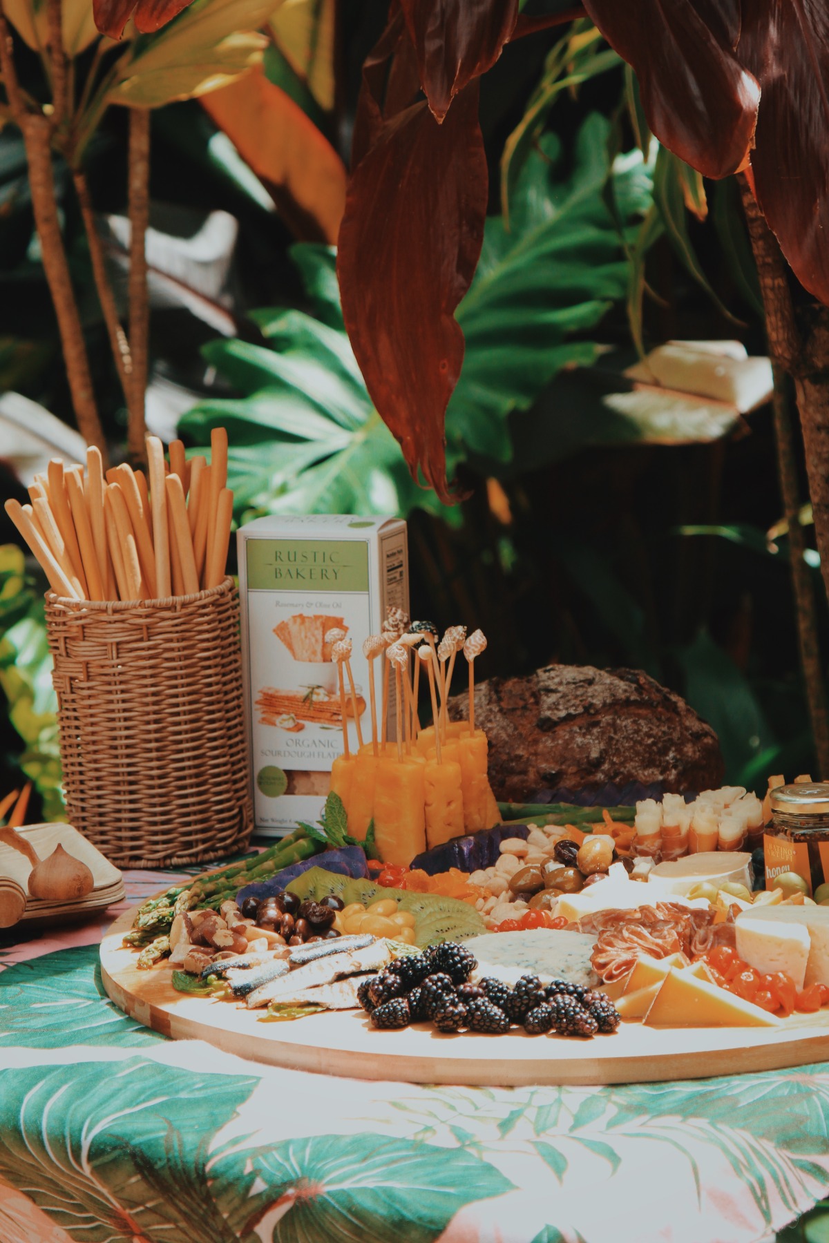 hawaii-styled-shoot-selects-valley-artistry-hawaii-048