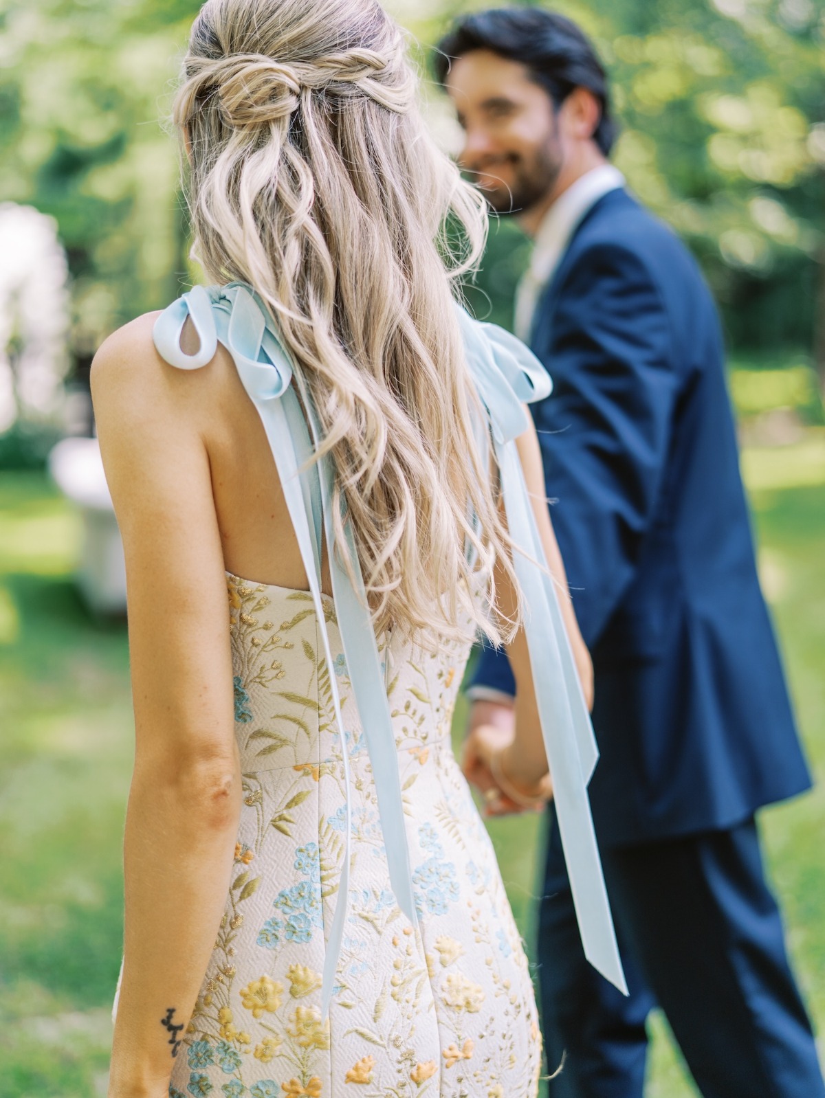 blue bow dress ideas for wedding reception