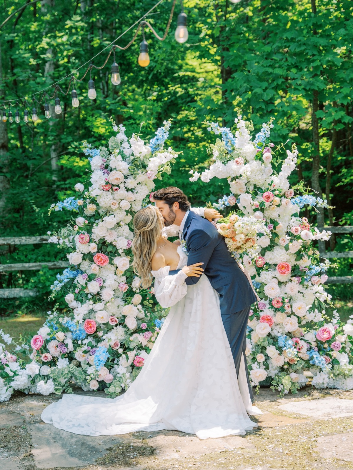 blue and pink wedding ideas