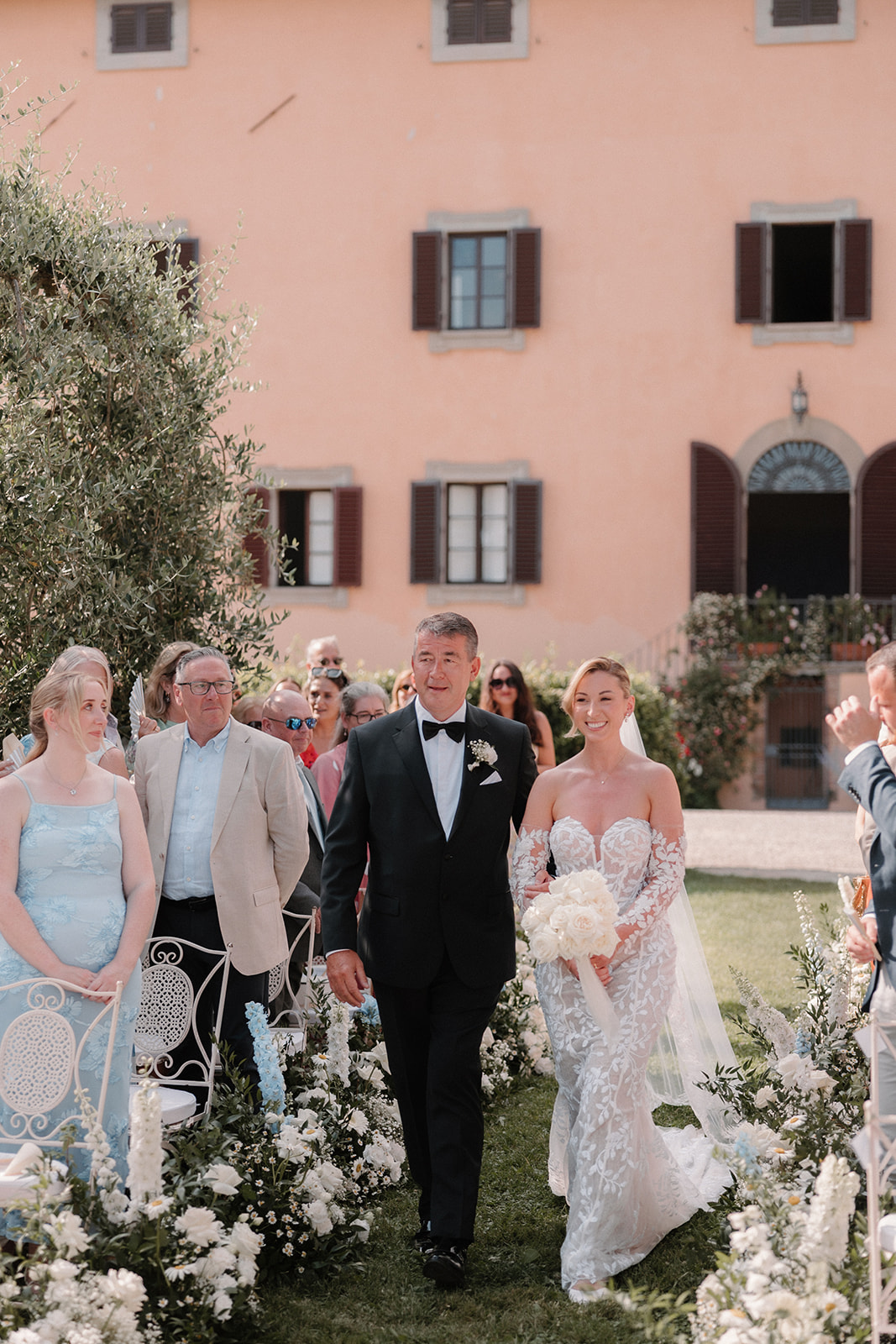 villa in tuscany for wedding venue