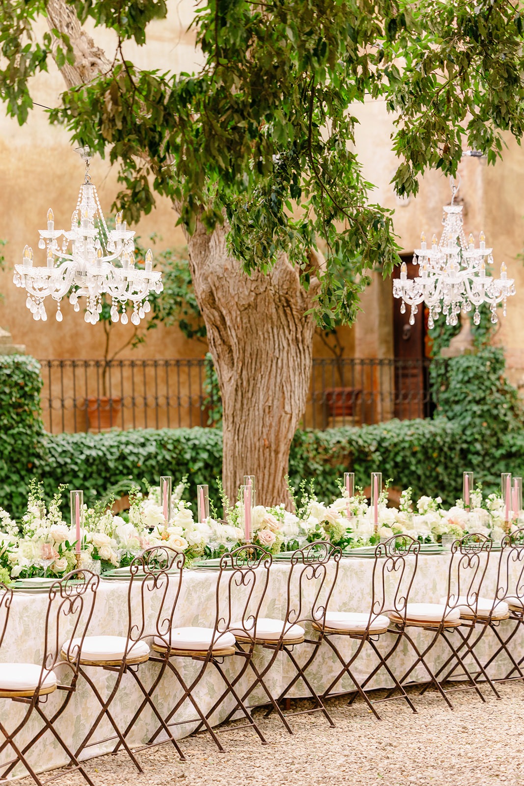 iron chair rentals in tuscany