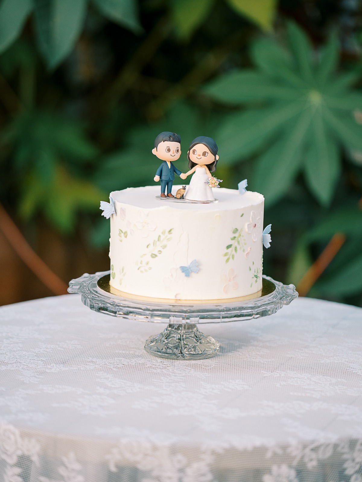 custom cake topper figurines