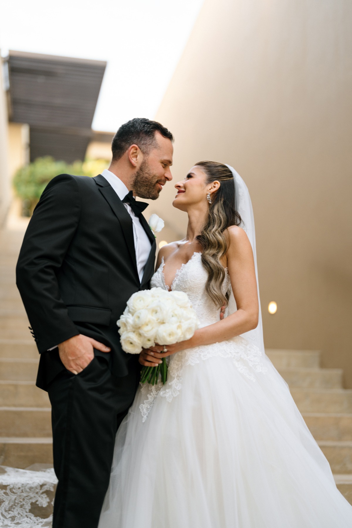 timeless black and white wedding ideas