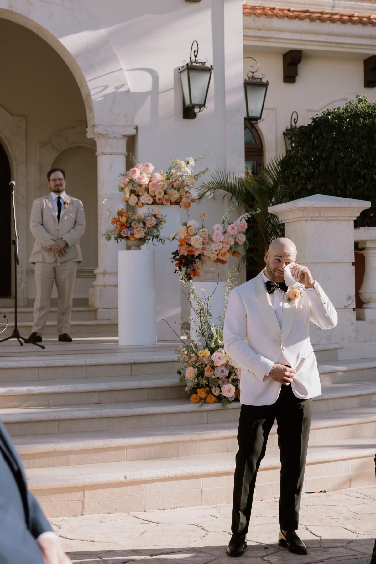 cute groom photo ideas