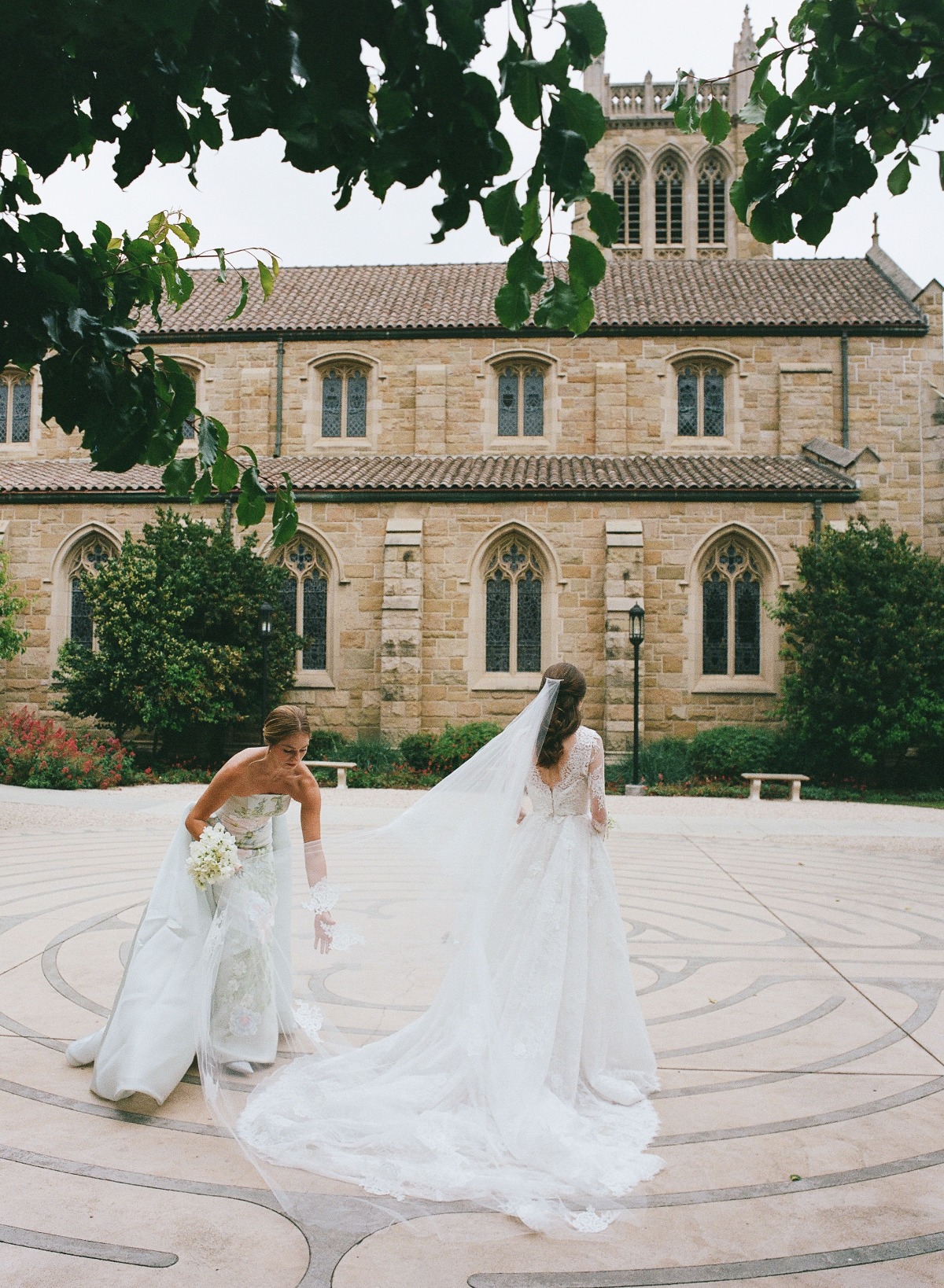 church wedding photo ideas