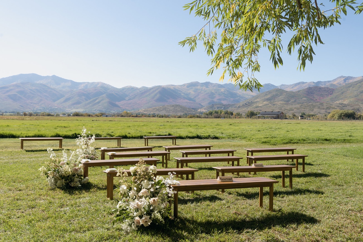 rocky mountain outdoor wedding