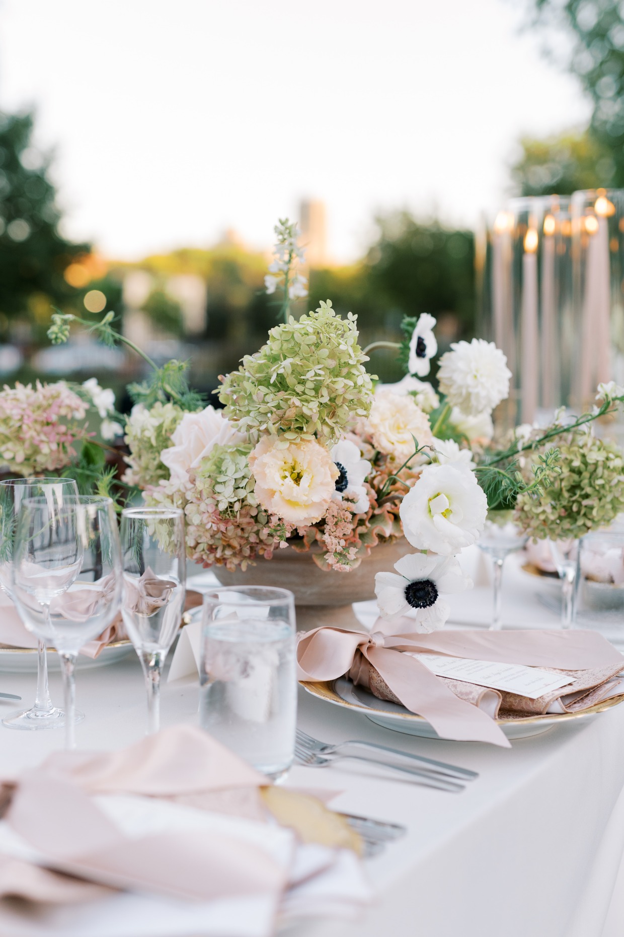 pastel wedding reception galia lahav
