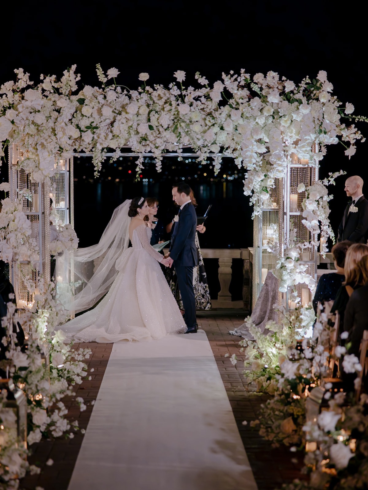 white flowers for night wedding