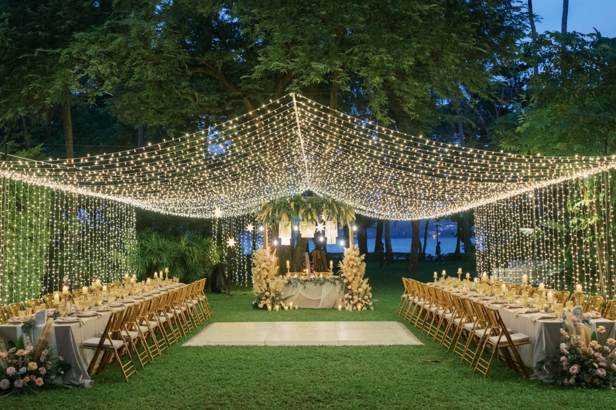 twinkle light canopy for wedding reception
