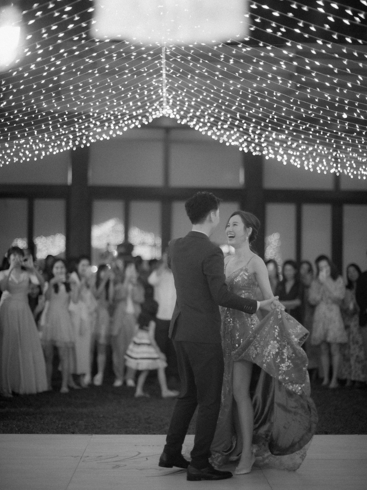 first dance photo ideas for wedding