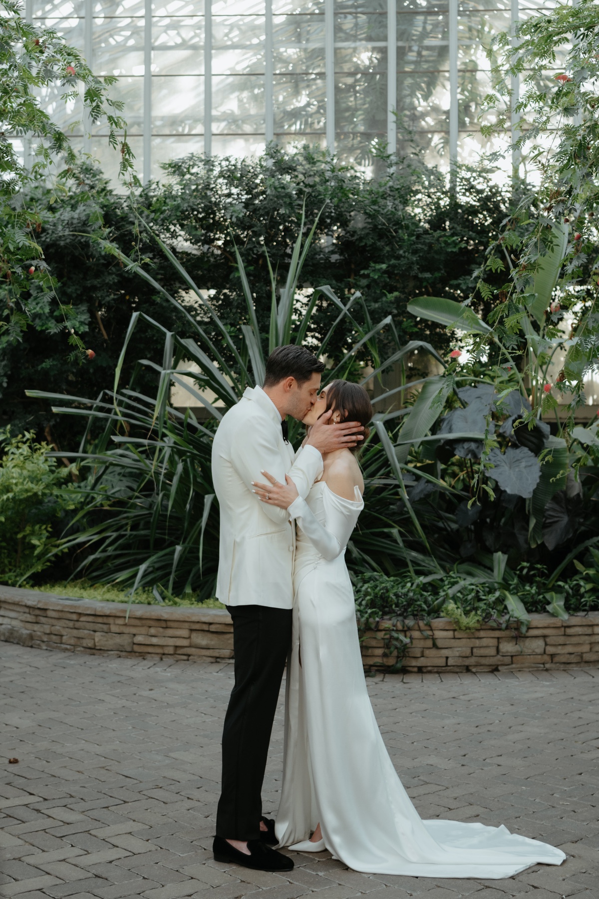 what to wear to my vow renewal
