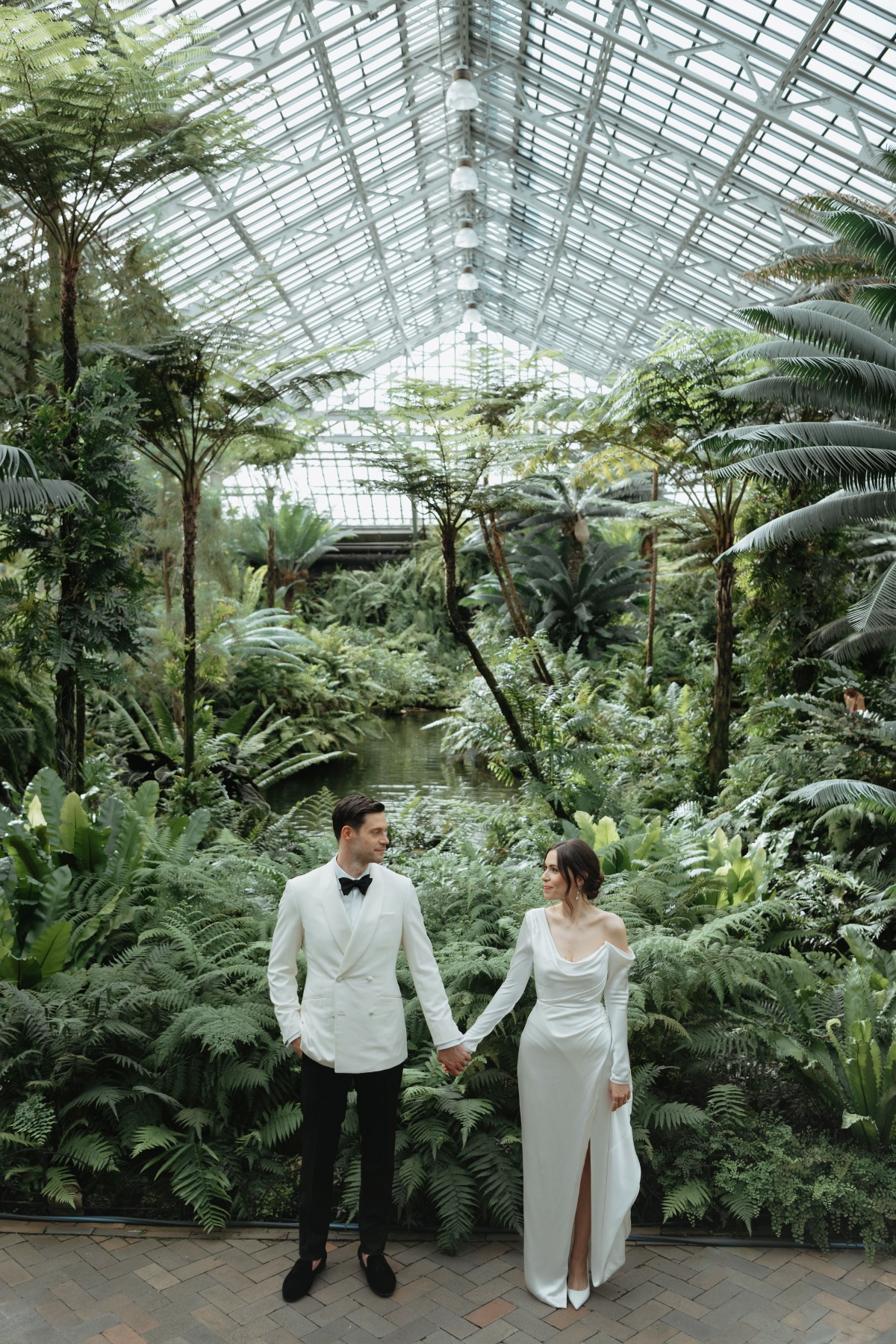 garfield-conservatory-chicago-wedding-28