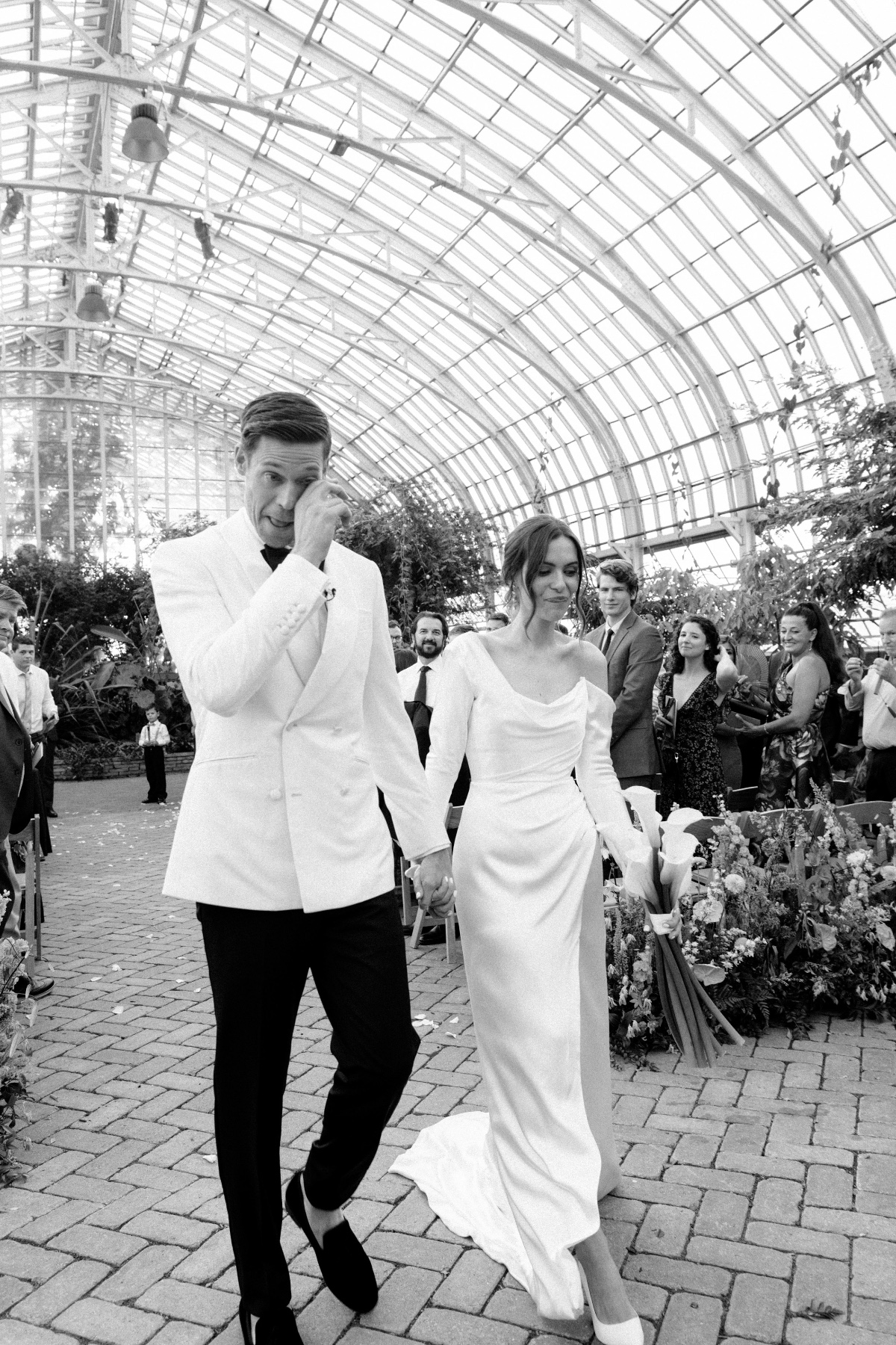 garfield-conservatory-chicago-wedding-41