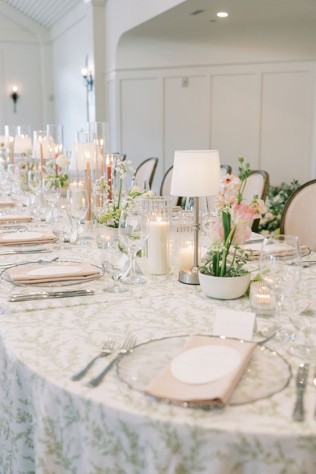 pastel wedding reception ideas