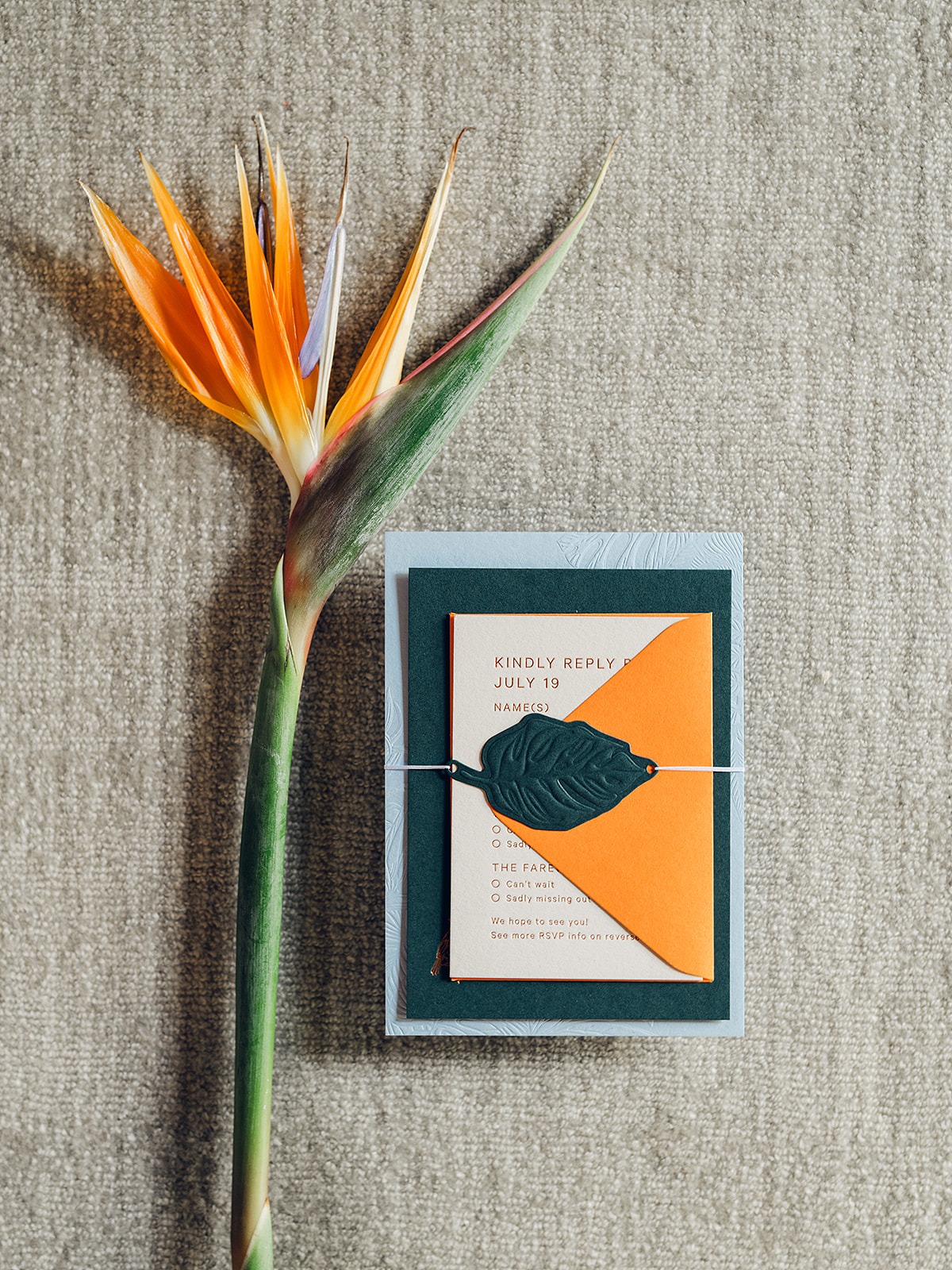 bird of paradise inspired wedding ideas